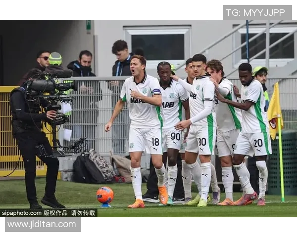 米兰锋线升级的“神来之笔”：1000万欧买断菲尔克鲁格，红黑军团开启暴力美学时代？